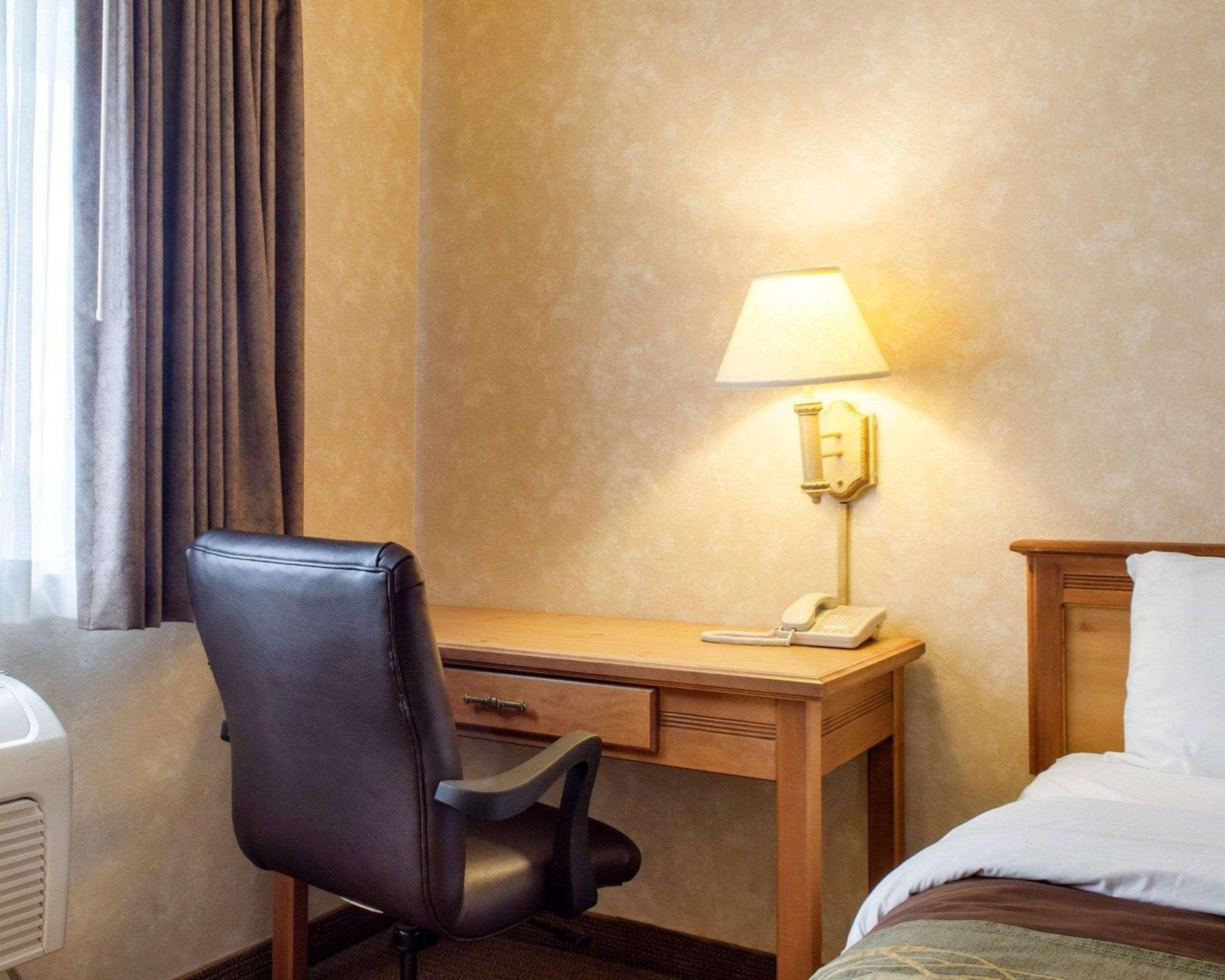 Quality Inn Brandon Kültér fotó